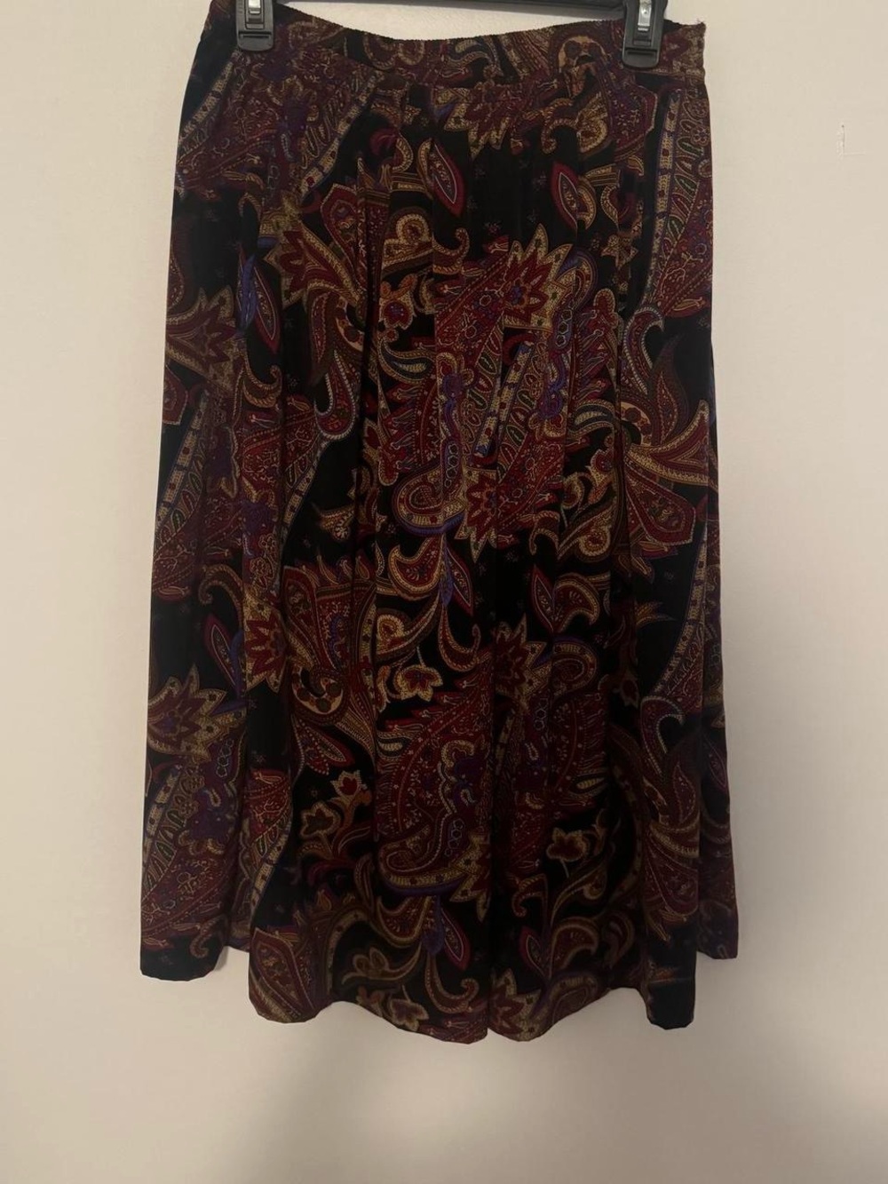 Alfred Dunner Black Paisley Print Skirt with Red, Gold and Blue Accents